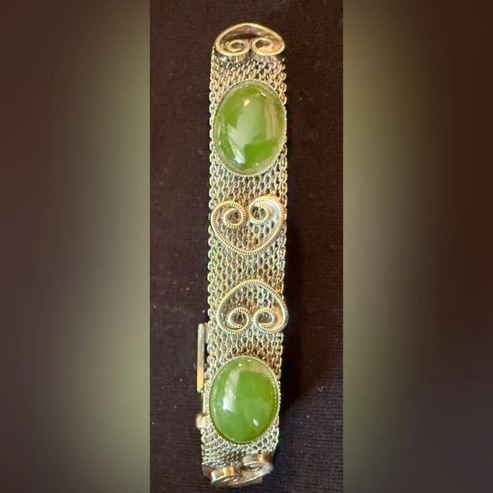 Gold-Tone Green Stone Filigree Bracelet - Women Jewelry
